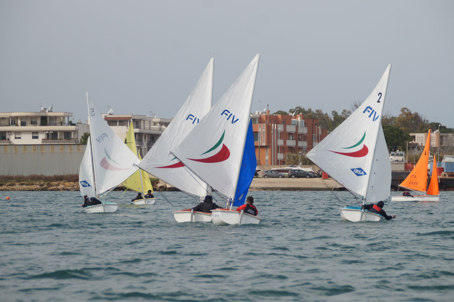 Conclusa la prima sessione di allenamenti della Para Sailing Academy a Brindisi per i Mondiali in Australia.